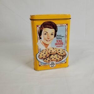 Vintage Nestlé Toll House Cookie Tin Yellow 1939-1954 Ads Chocolate Chip Recipe